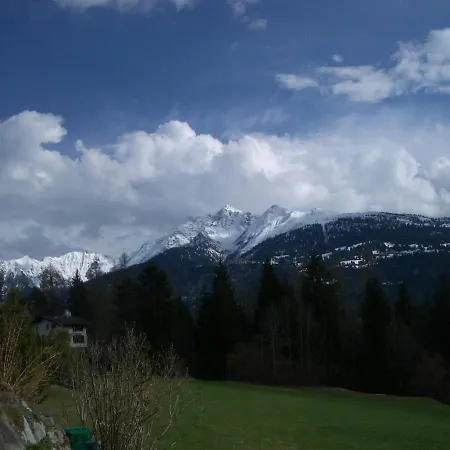 Casa Migiur 3,5 Zimmer-apartment Daire Laax